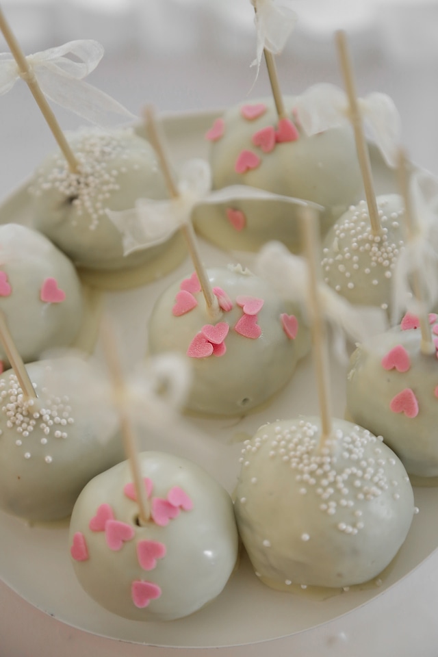 Lollipop chocolate white
