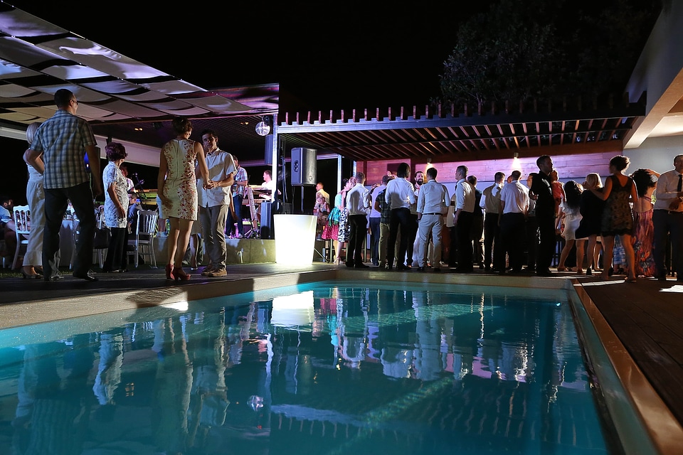 Meeting nighttime nightclub