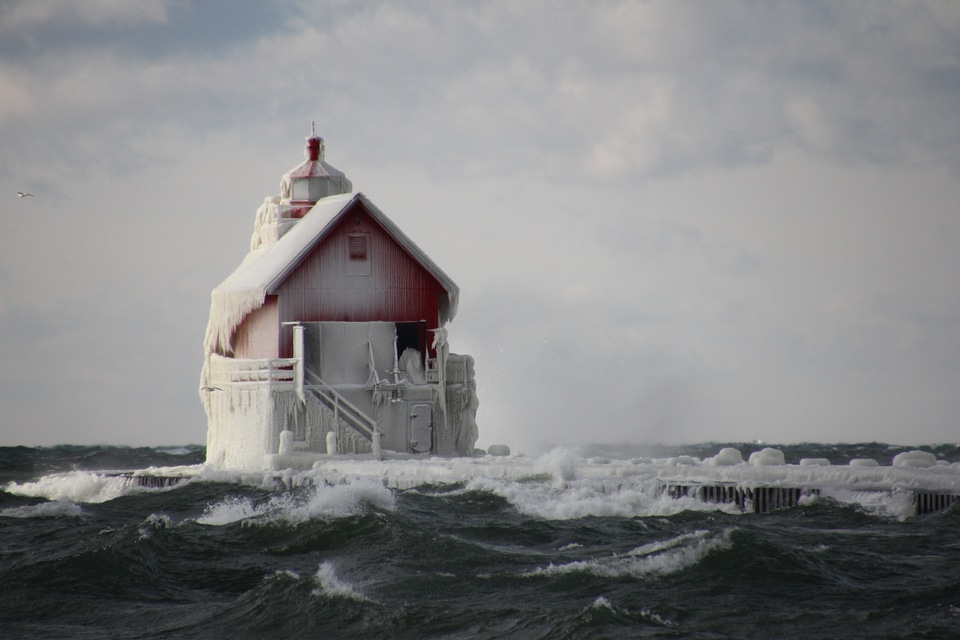Little Frozen Lighthouse