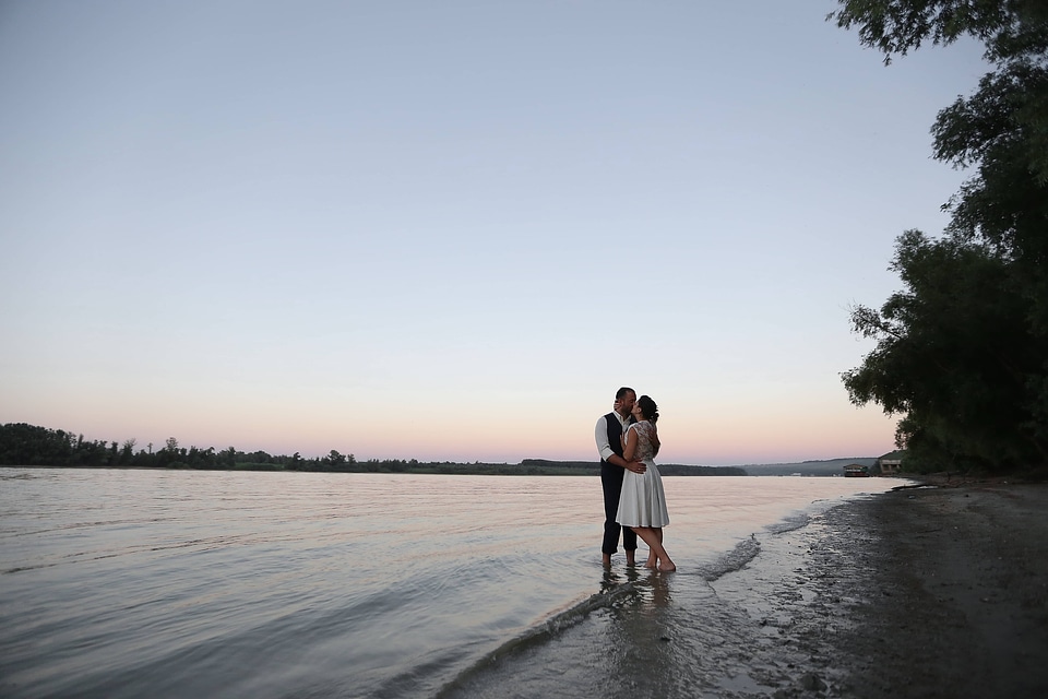 Embrace sand romance
