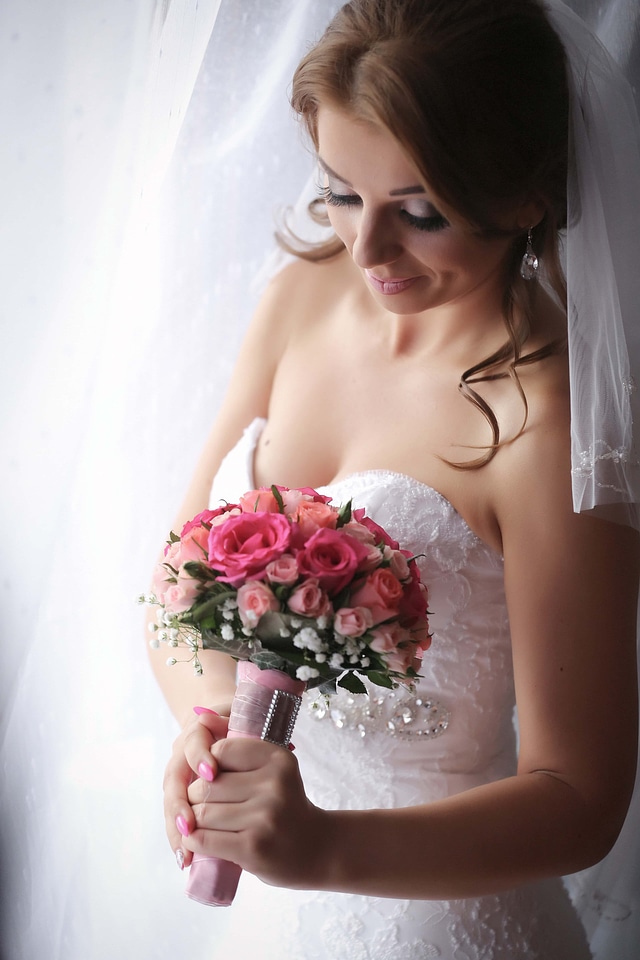 Gorgeous bride pretty