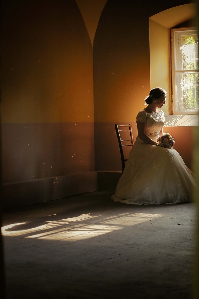 Nostalgia wedding dress bride