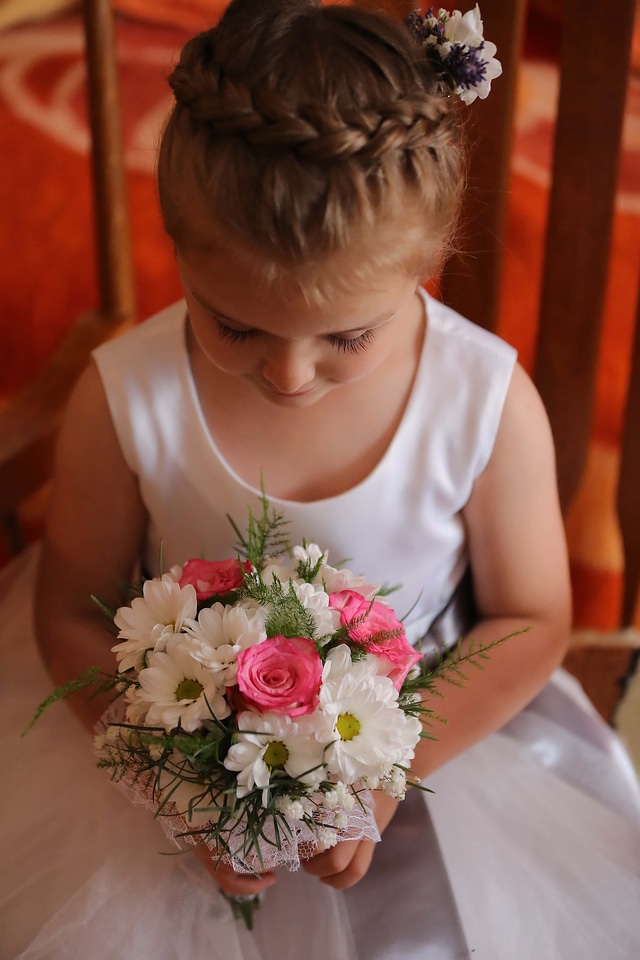 Child dress pretty girl