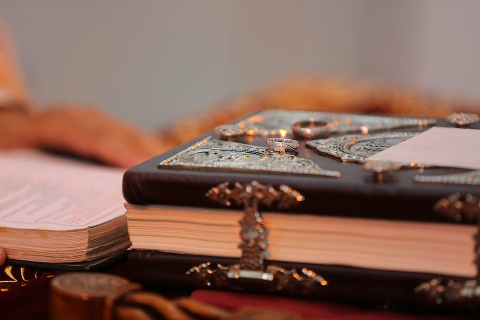 Wedding Ring jewelry hardcover