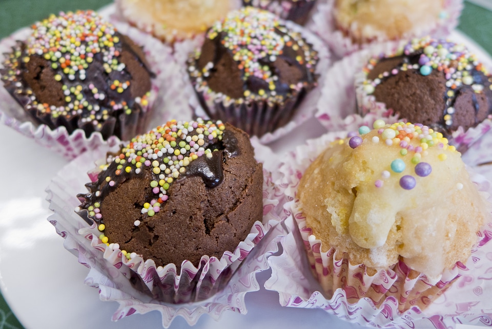 The cake cake chocolate