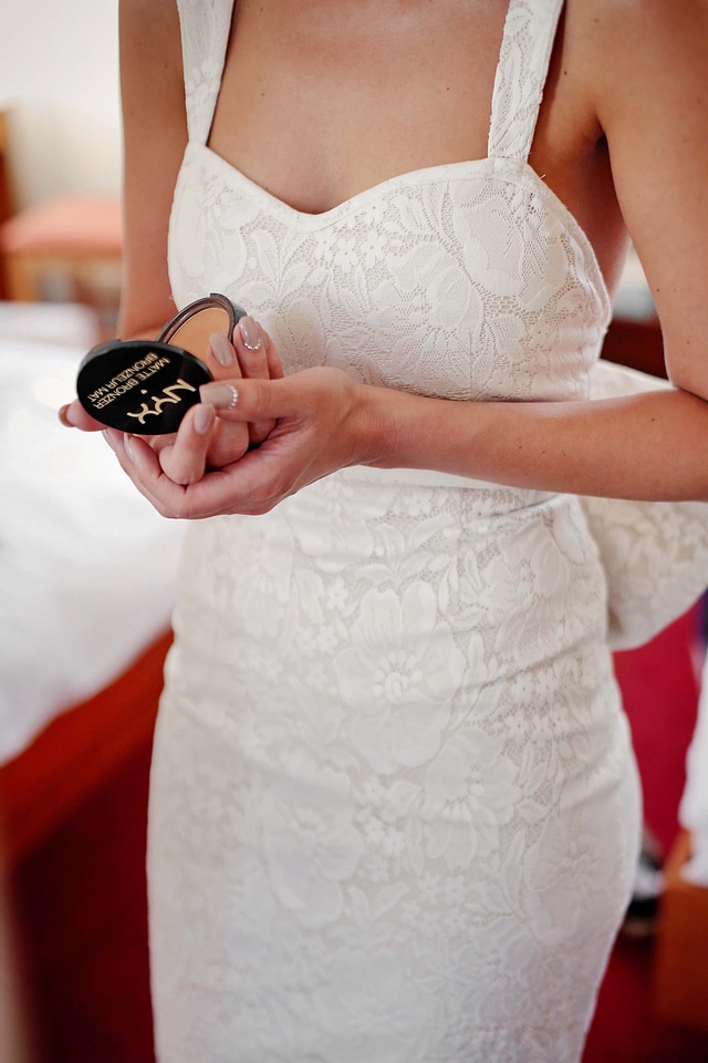 Wedding Dress bride makeup