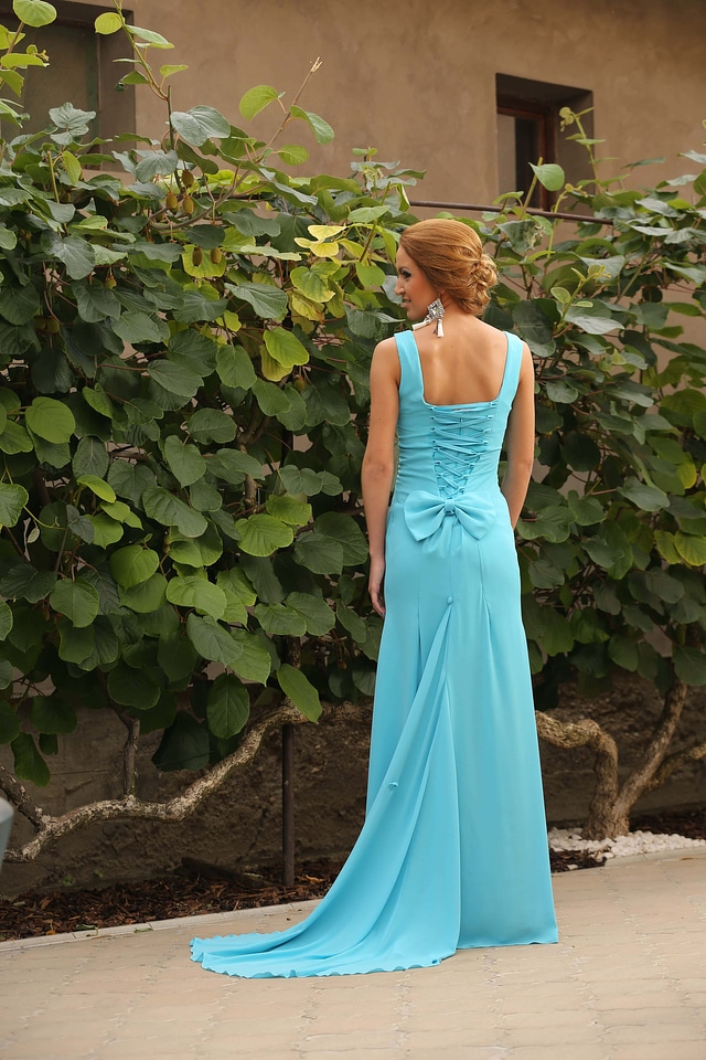 Glamour earrings dress