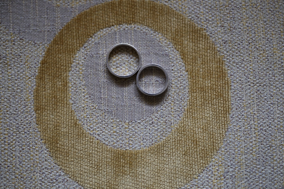 Wedding Ring rings linen