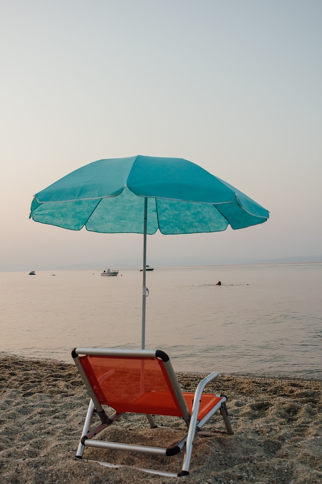 Parasol paradise chair photo