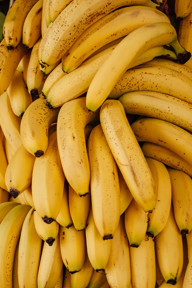 Banana fruit organic