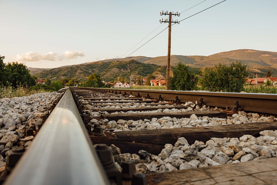 Steel railway cast iron