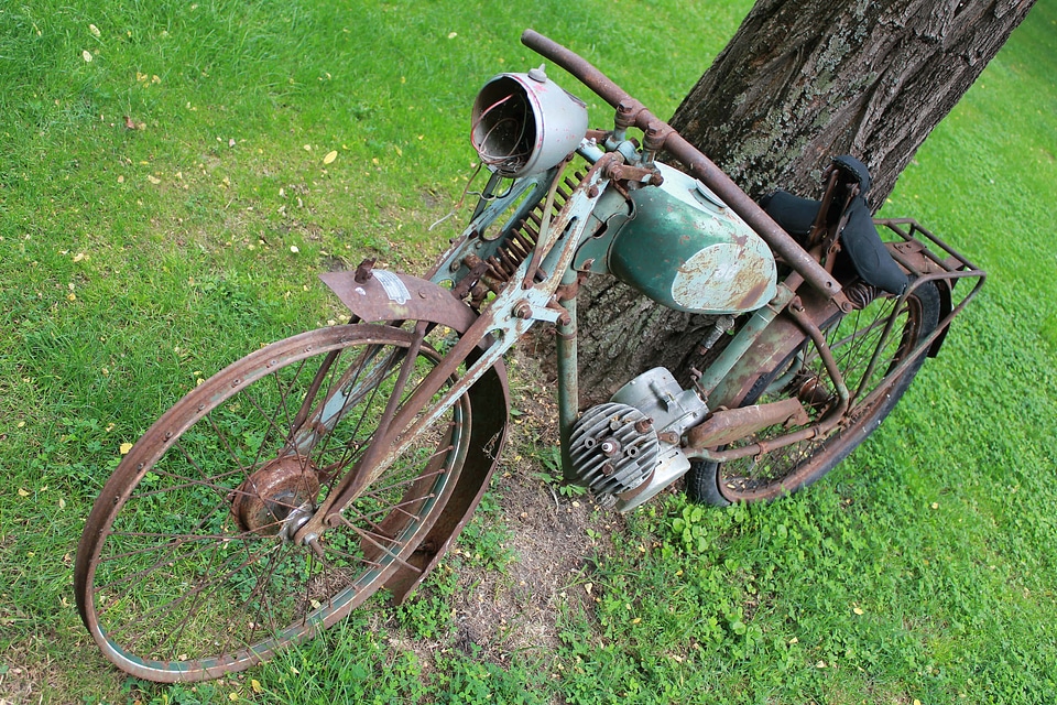 Abandoned motorcycle oldtimer