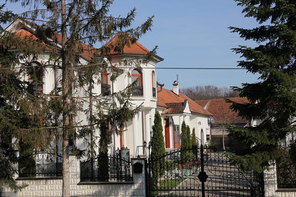Villa estate residence