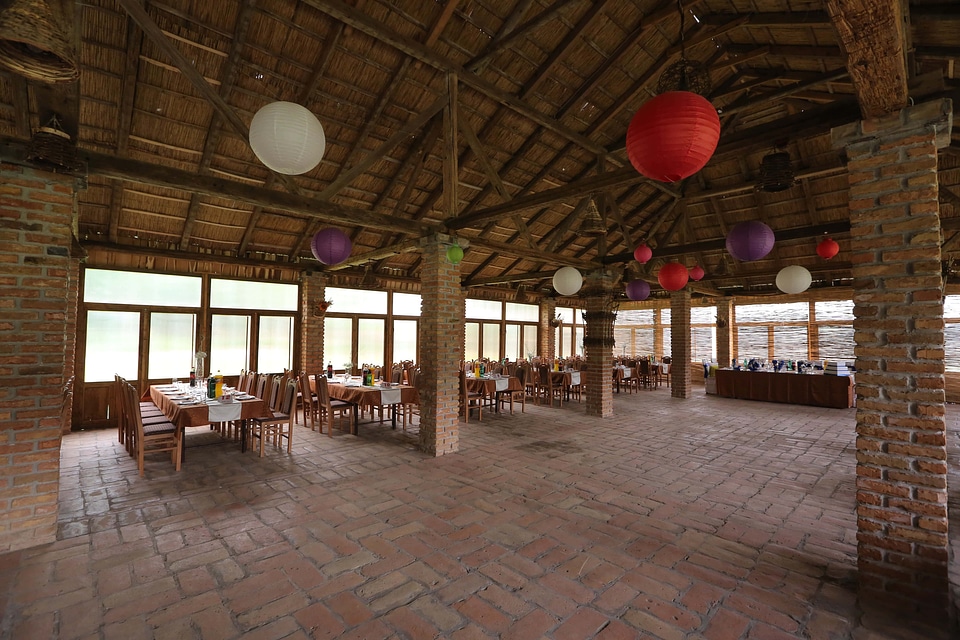 Bricks ceiling chairs