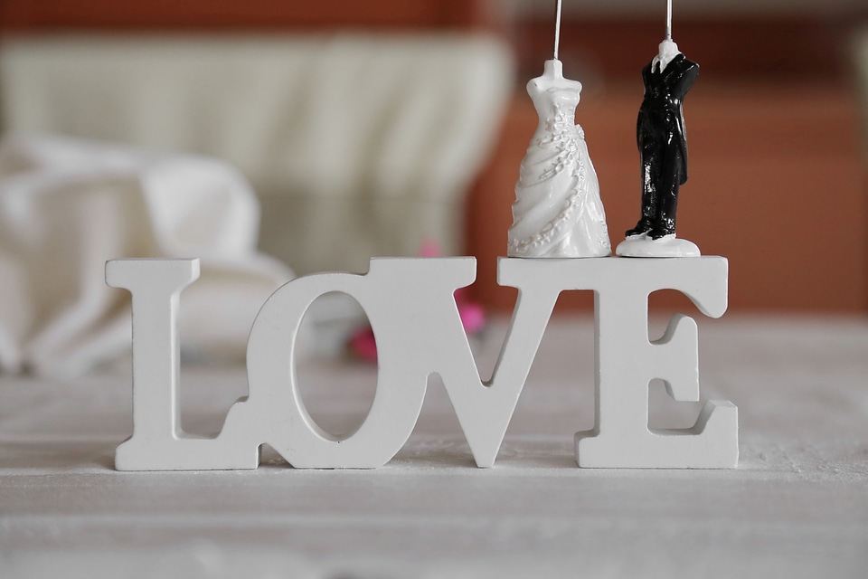 Bride ceramic figure