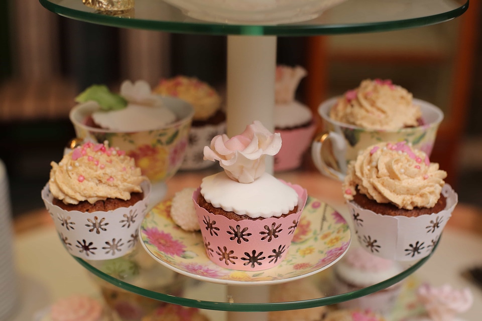 Cupcake dessert dinner