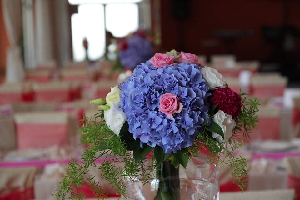 Bouquet ceremony dining area