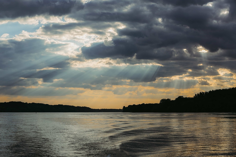 Bad Weather lakeside sunrays photo