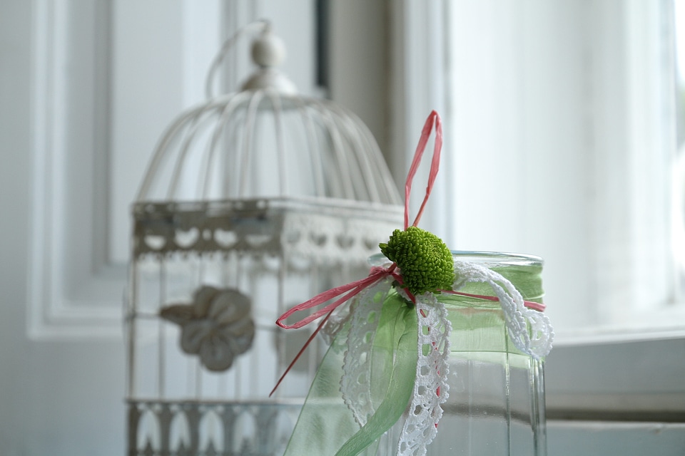 Cage interior design jar