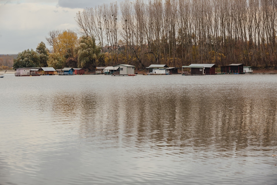 Lakeside national park resort area