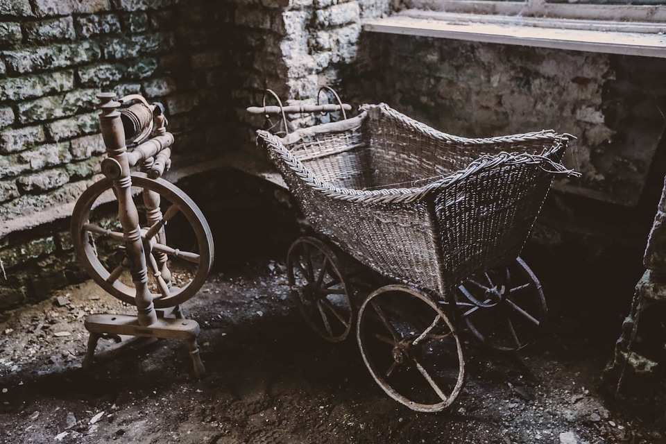 Abandoned artistic cart