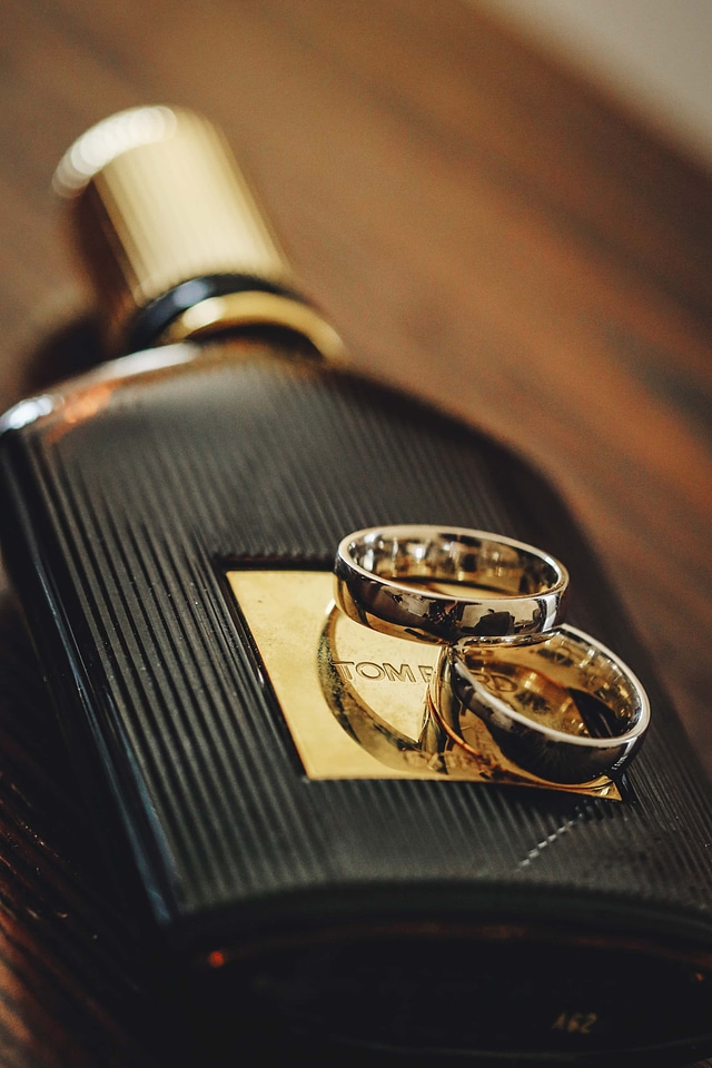 Bottle gold golden glow