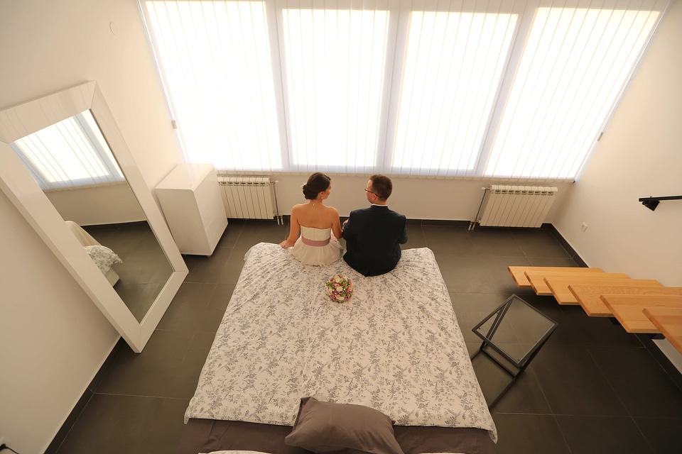 Bedroom bride contemporary