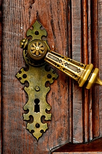 Baroque brass carpentry