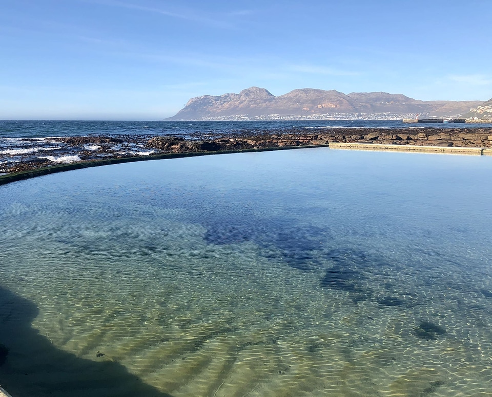 Bay shoreline beach