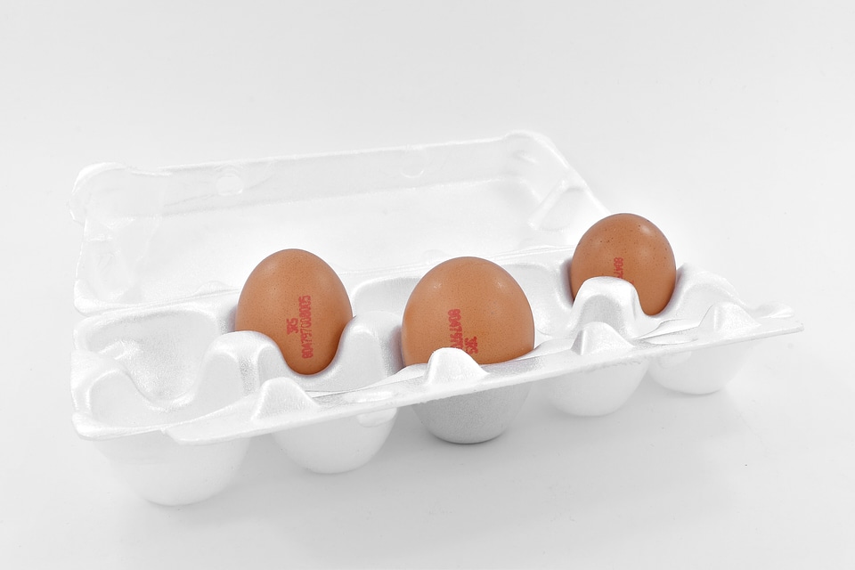 Egg Box three white