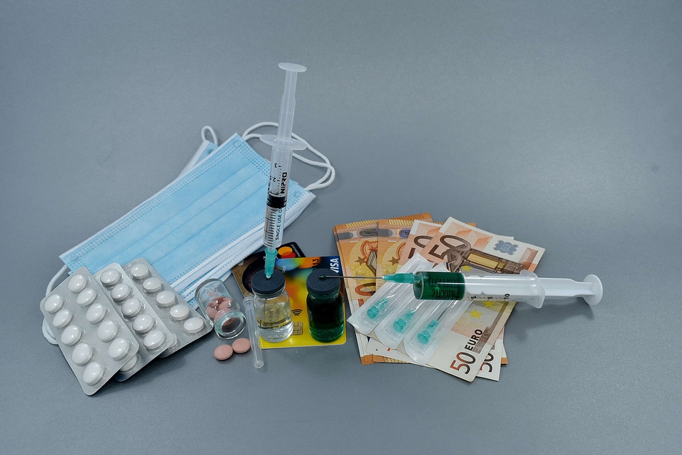 Cure drugs face mask