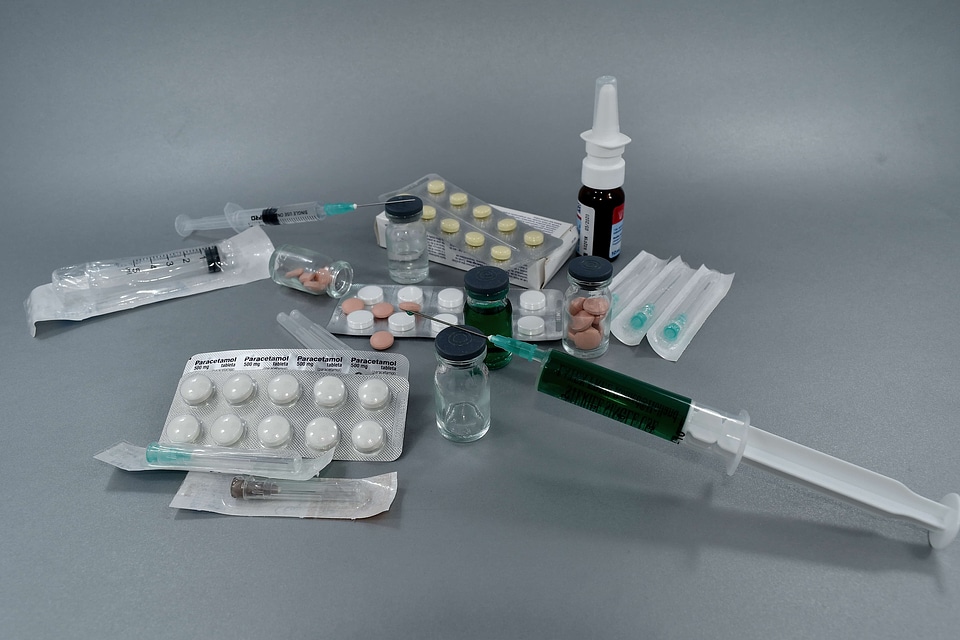 Syringe medicine medicines