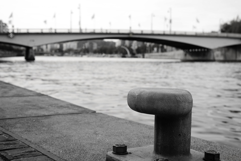 Quay wall liege maas