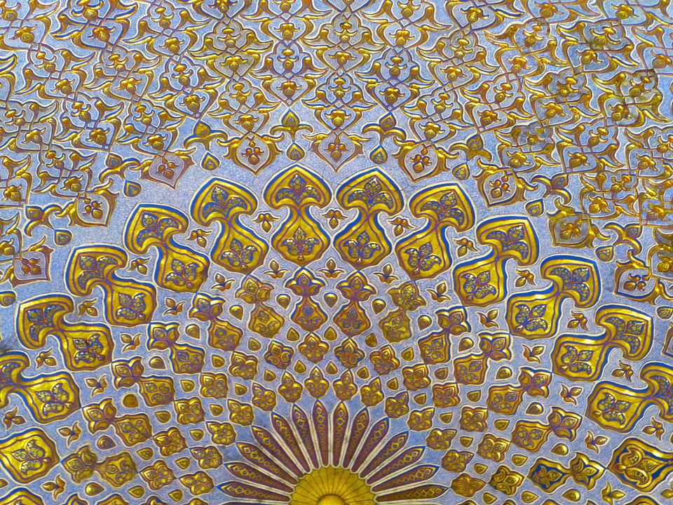 Mosque gilded gold covered samrakand