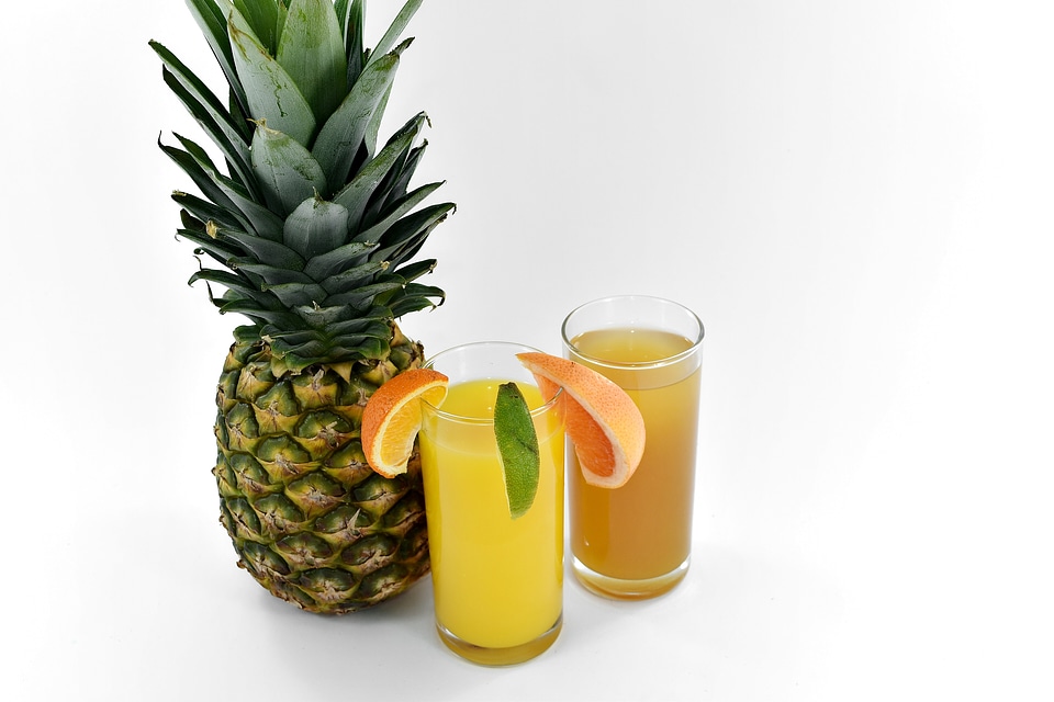 Ascorbic Acid fruit juice pineapple