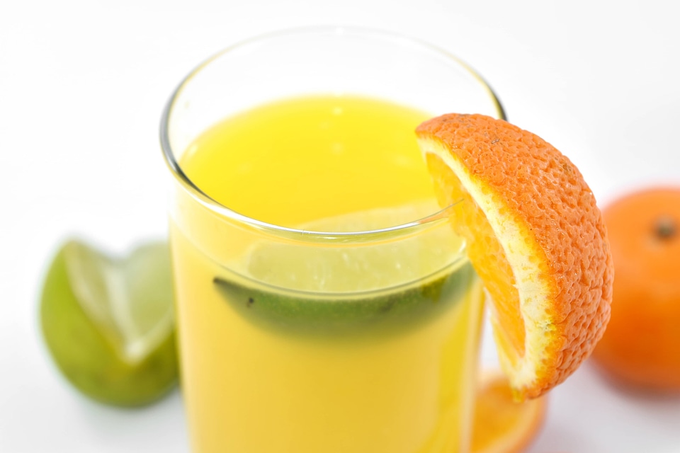 Antibacterial antioxidant fresh water