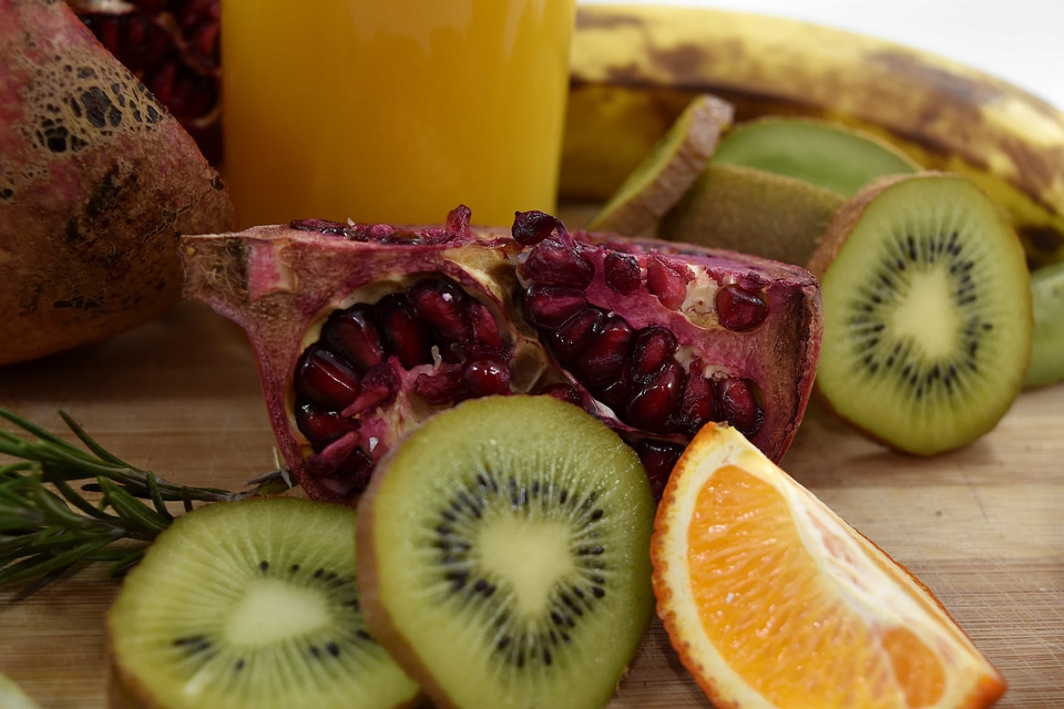 Banana kiwi pomegranate