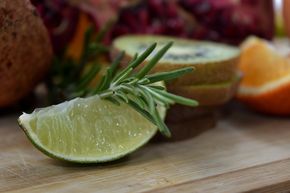 Breakfast cross section lime