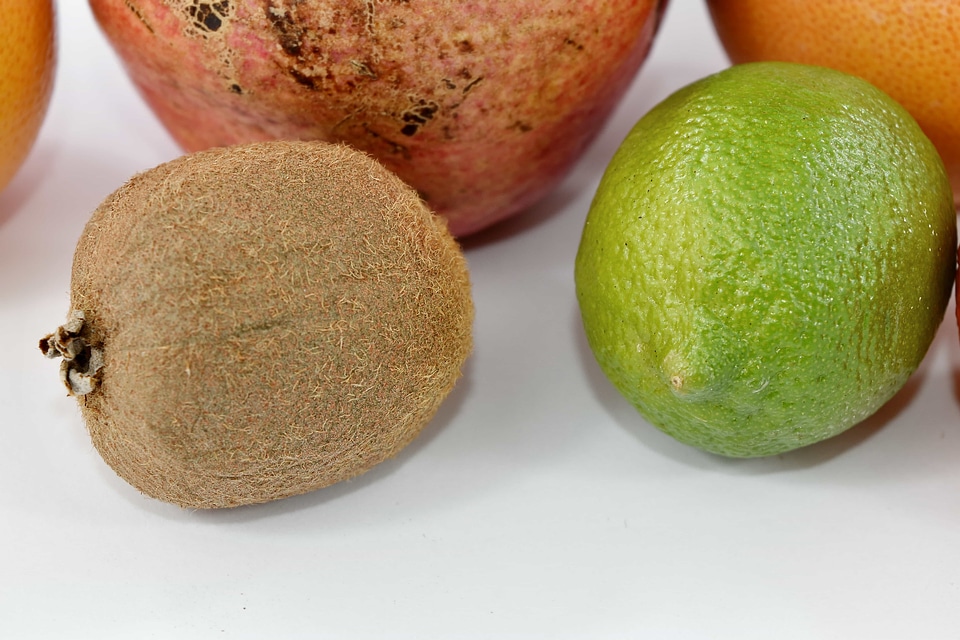 Kiwi lemon pomegranate