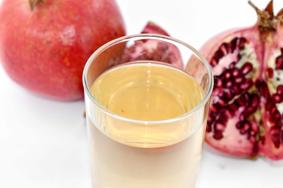 Juice liquid pomegranate