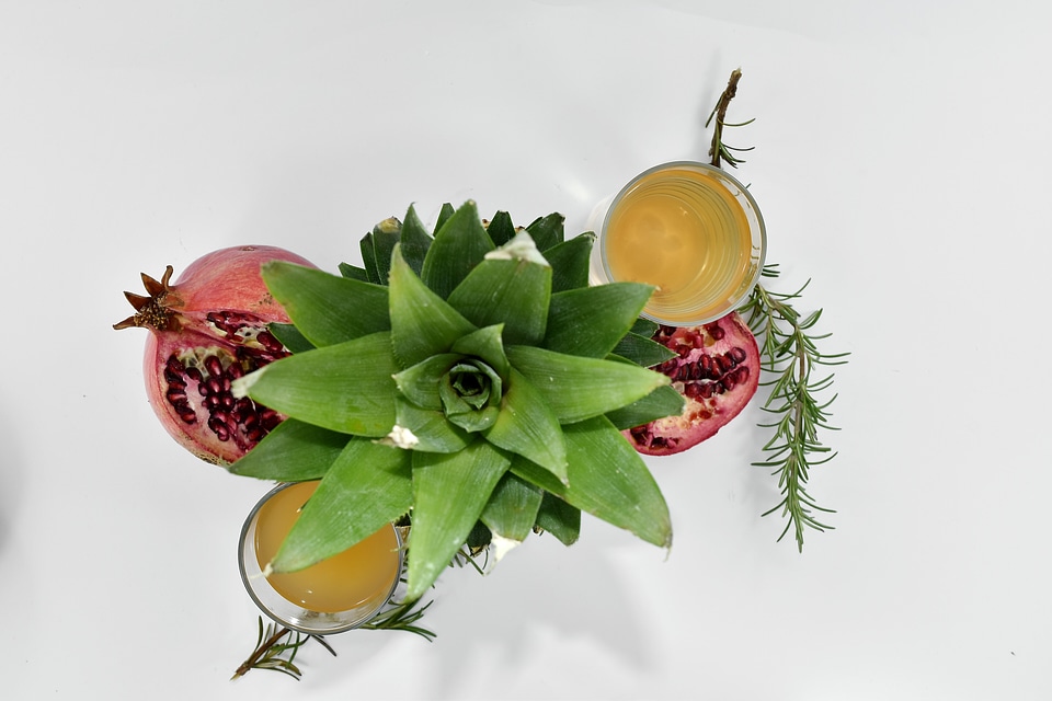 Antioxidant fruit cocktail juice