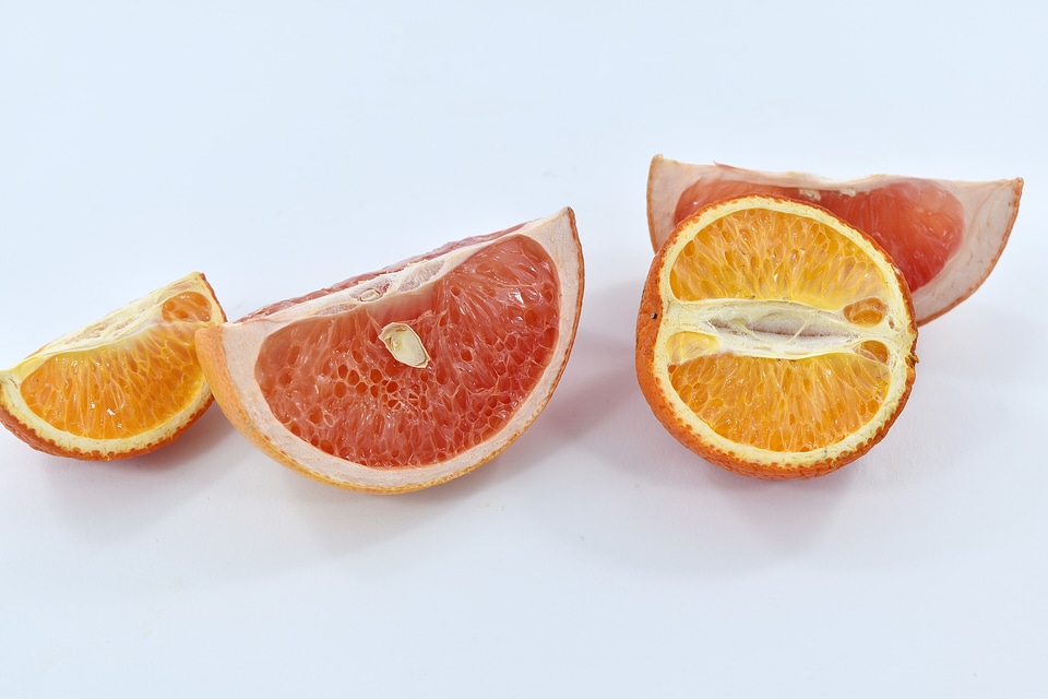 Grapefruit half mandarin