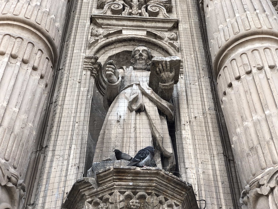 Column heritage saint