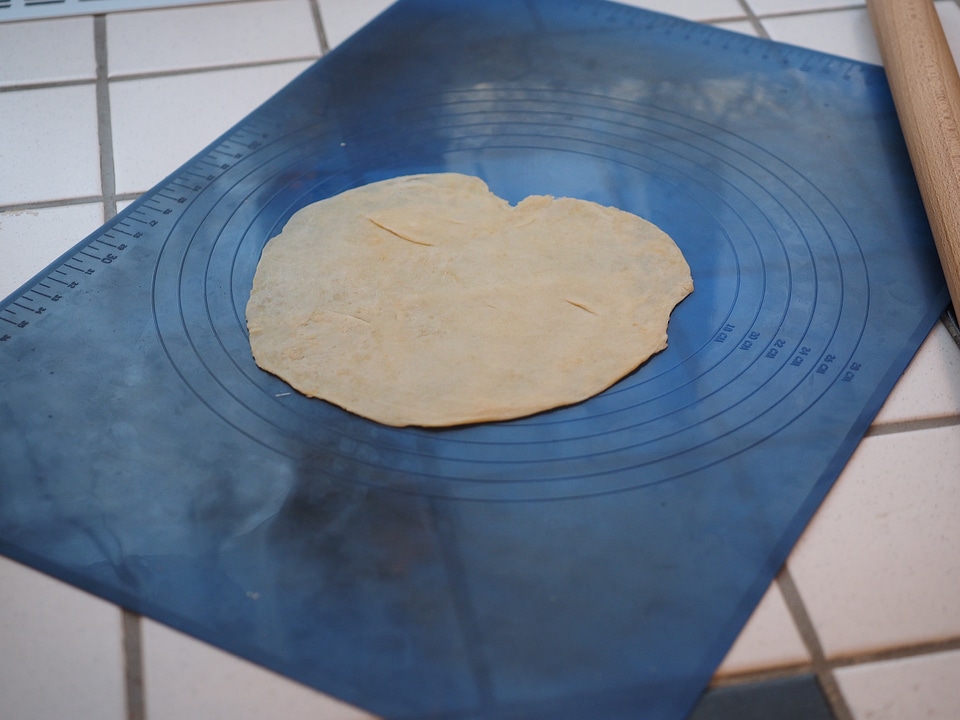 Finish empanadas pastry bag