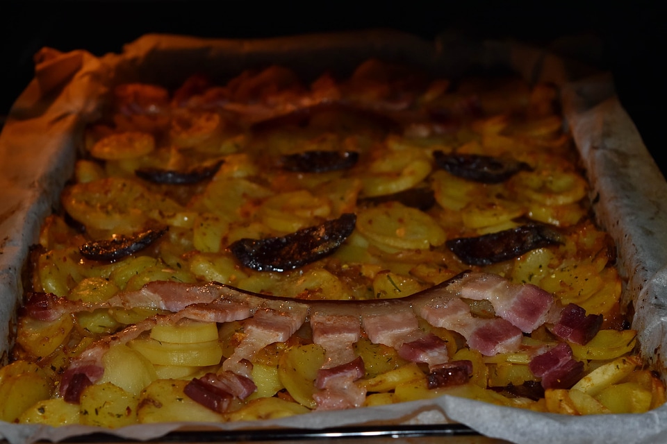 Bacon baking culinary