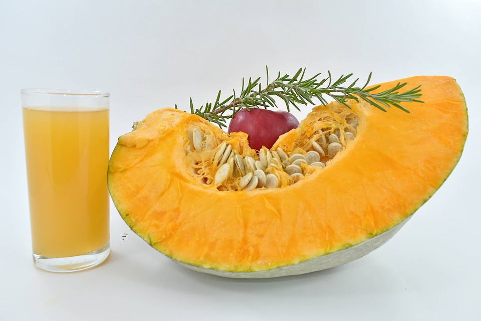 Apple beverage organic