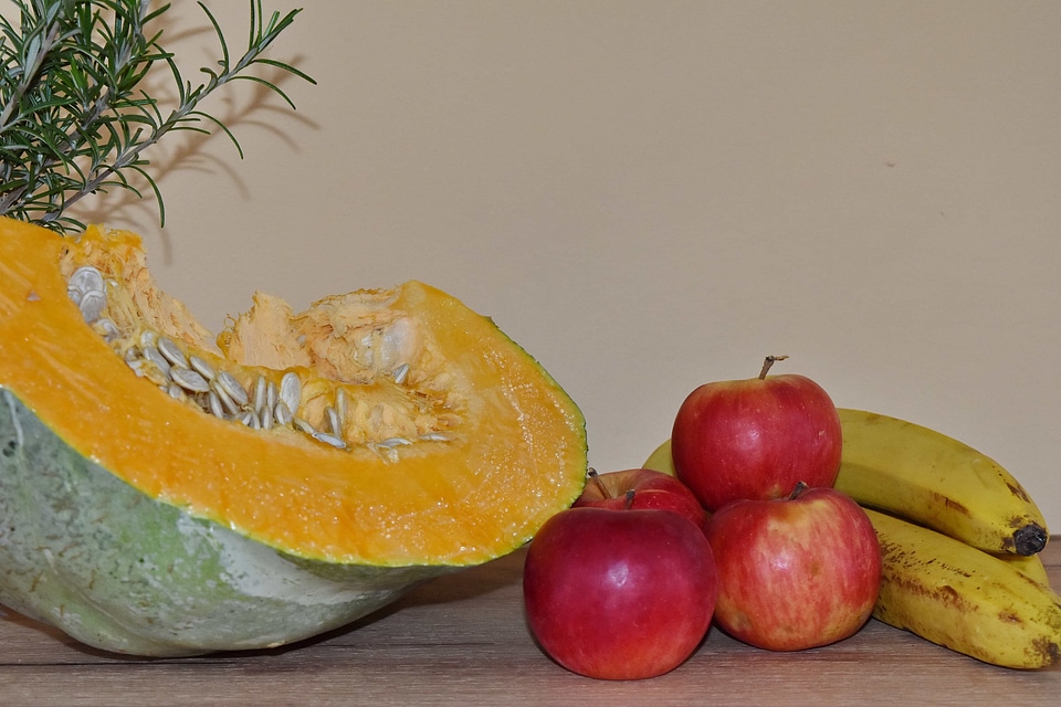 Apples organic pumpkin