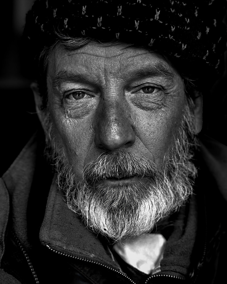 Man elderly pensioner