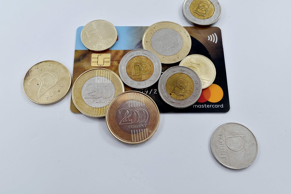 Card credit finance