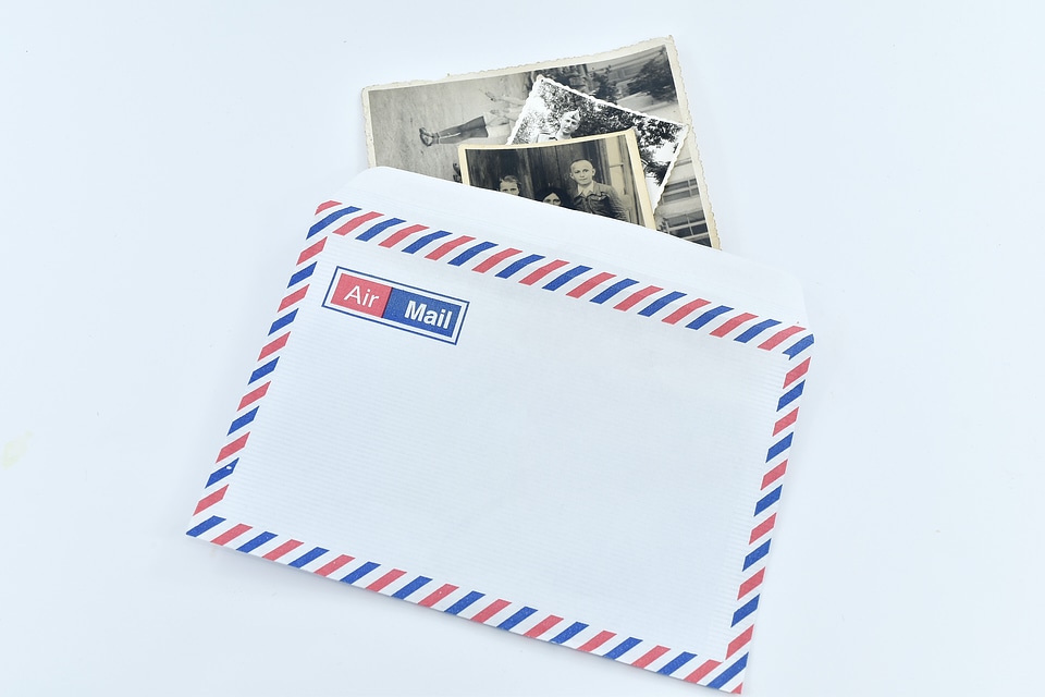 Envelope image mail